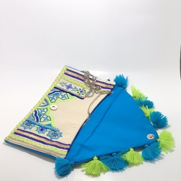 Boho Green Blue Arabesque Tassel Trim Crossbody - Picture 5 of 10